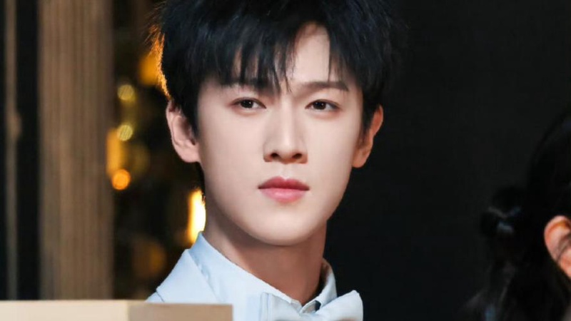 李昀锐